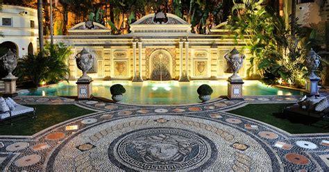 villa stile versace|where did gianni versace live.